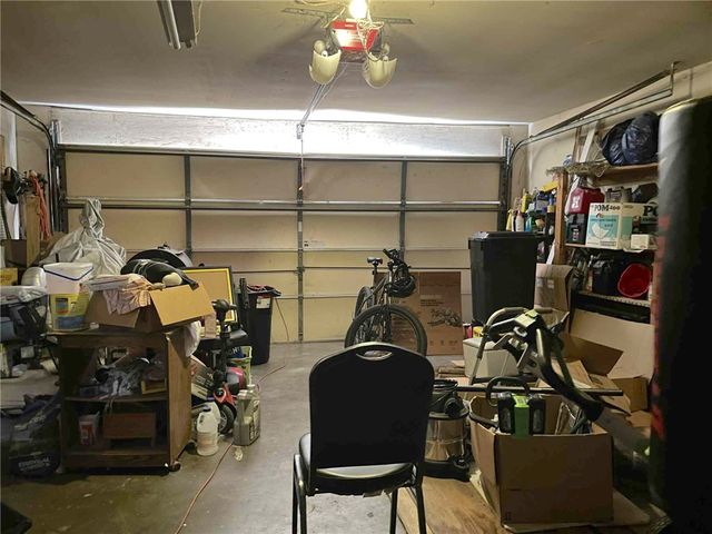 1318 Meadowlane Dr, Corpus Christi, TX 78412