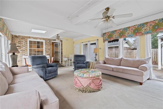 4059 Airport Boulevard, Mobile, AL 36608