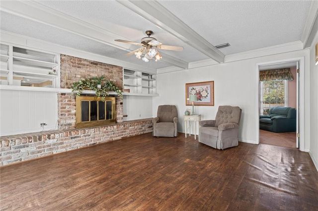 4059 Airport Boulevard, Mobile, AL 36608