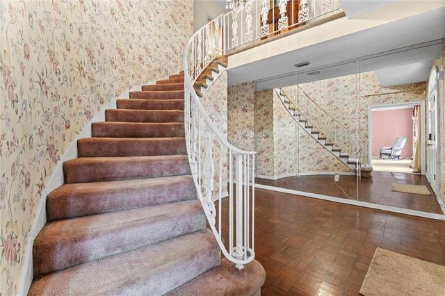 4059 Airport Boulevard, Mobile, AL 36608