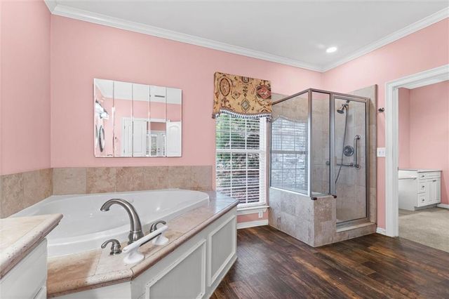 4059 Airport Boulevard, Mobile, AL 36608