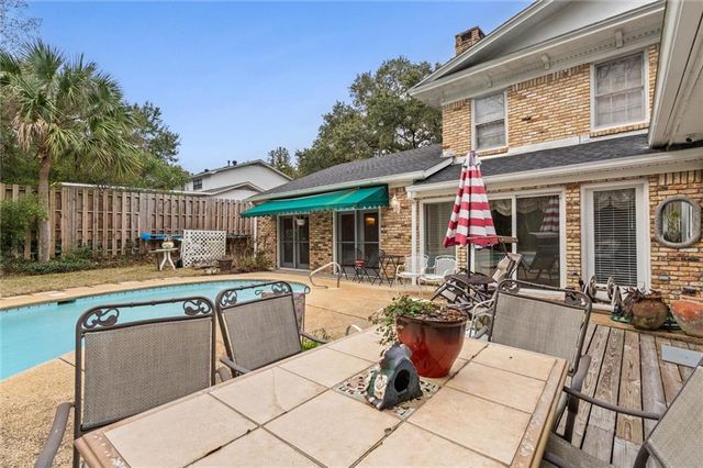 4059 Airport Boulevard, Mobile, AL 36608