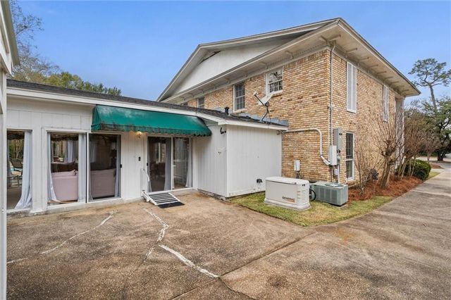 4059 Airport Boulevard, Mobile, AL 36608