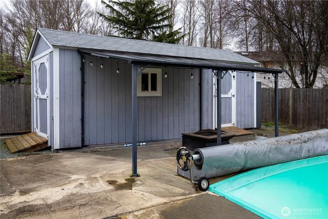 500 N Barker Street N, Mount Vernon, WA 98273