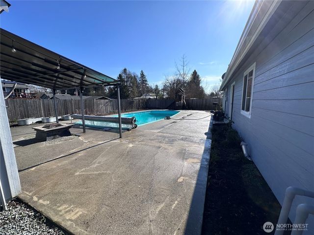 500 N Barker Street N, Mount Vernon, WA 98273