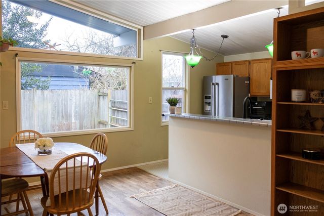 500 N Barker Street N, Mount Vernon, WA 98273