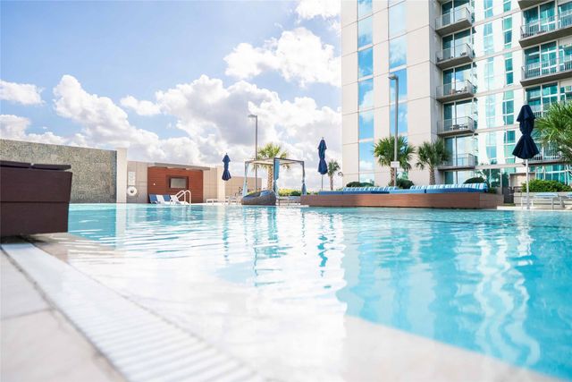 5925 Almeda Rd 12005, Houston, TX 77004