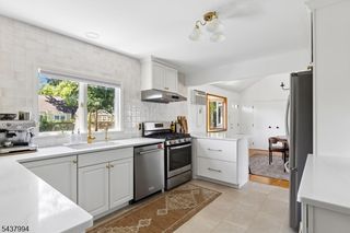 329 Maplewood Ave, Kenilworth Boro, NJ 07033