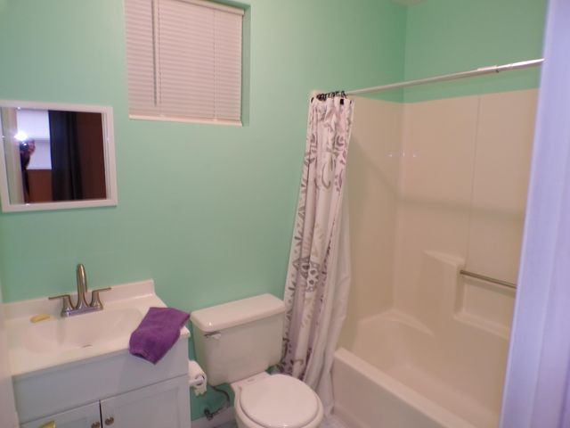 2061 Mountain AVE, Salem, VA 24153