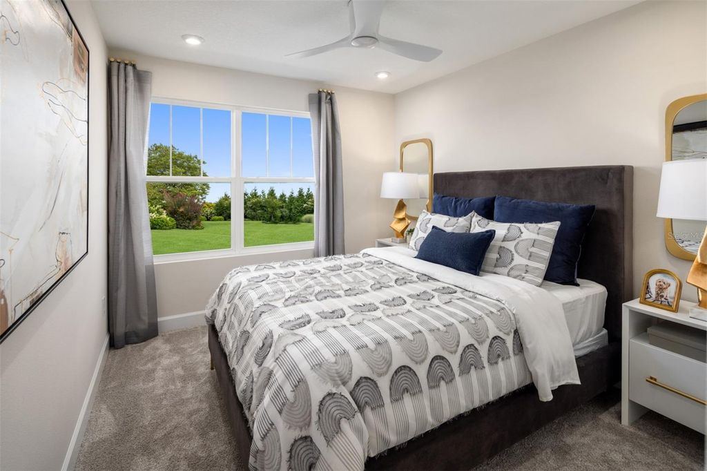 Image 15 of property listing at 2915 CAMELLIA FLOWER STREET, Apopka, FL 32703