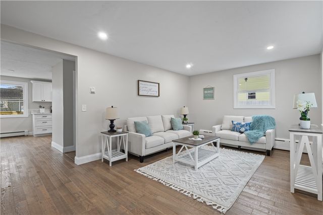 81 Kenyon Road, Tiverton, RI 02878