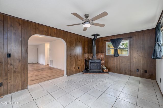 12 Azalea Drive, Daytona Beach, FL 32124