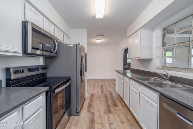 12 Azalea Drive, Daytona Beach, FL 32124