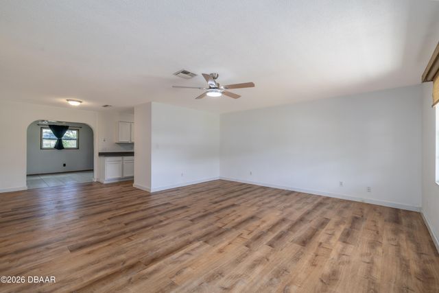 12 Azalea Drive, Daytona Beach, FL 32124