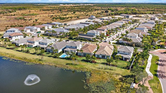 10772 Northbrook Circle, Palm Beach Gardens, FL 33412