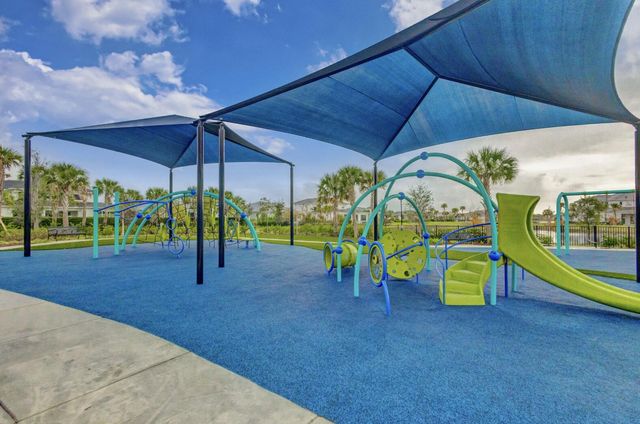 10772 Northbrook Circle, Palm Beach Gardens, FL 33412