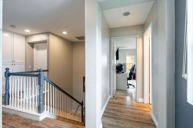 282 Paseo Vista Circle, Palm Desert, CA 92260