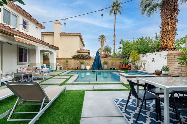 282 Paseo Vista Circle, Palm Desert, CA 92260
