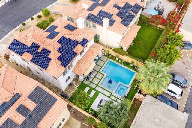 282 Paseo Vista Circle, Palm Desert, CA 92260