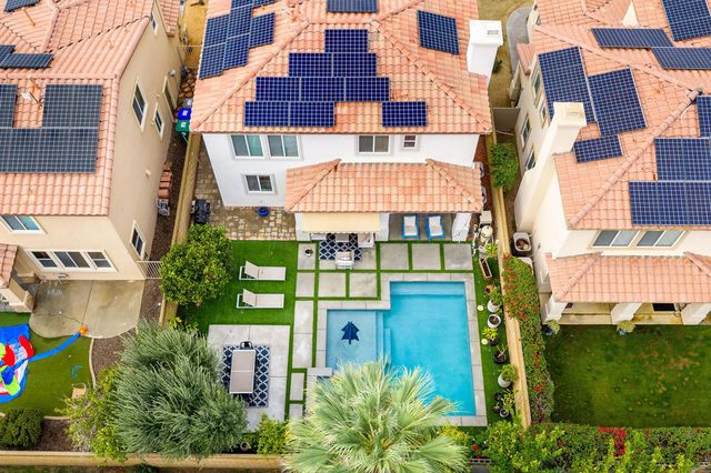 282 Paseo Vista Circle, Palm Desert, CA 92260