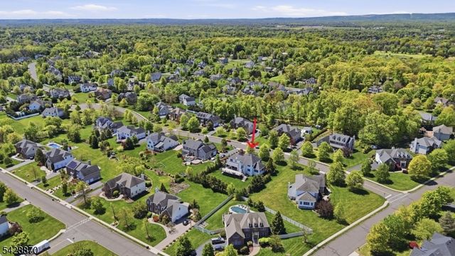 3 Kimble Ct, Hillsborough Twp., NJ 08844