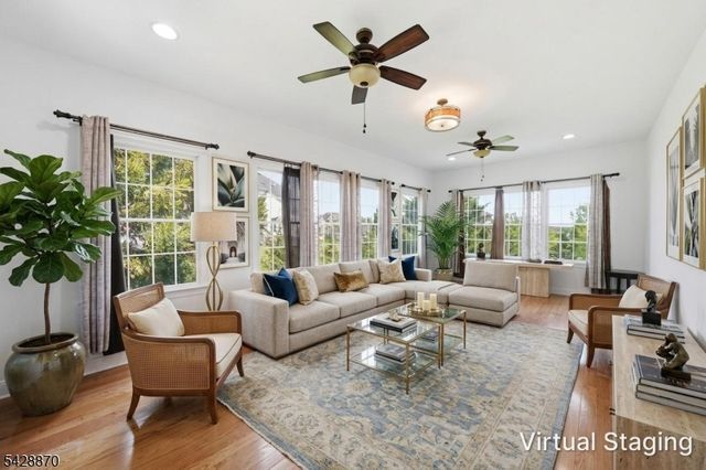 3 Kimble Ct, Hillsborough Twp., NJ 08844