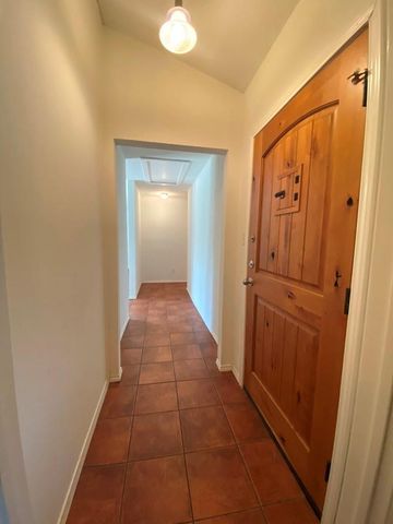 300 El Paso ST, Austin, TX 78704