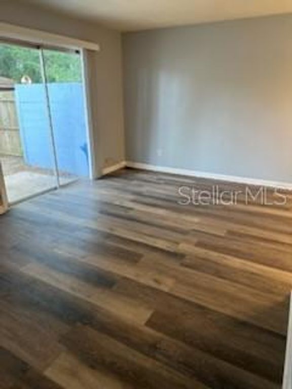 Image 11 of property listing at 2000 SE 40TH STREET ROAD, Ocala, FL 34480