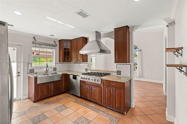 1428 Medina Ave, Coral Gables, FL 33134