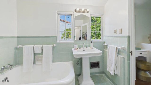 1828 Warwick Road, San Marino, CA 91108