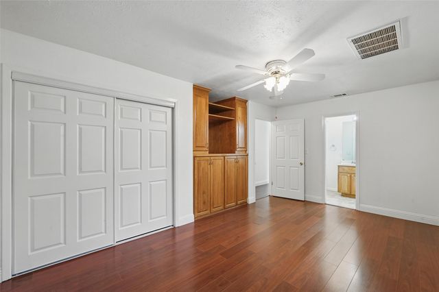 4409 Fairfax Street, Fort Worth, TX 76116