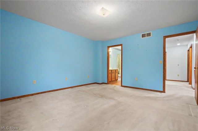 1416 Loop Road, Kent, OH 44240