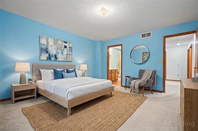 1416 Loop Road, Kent, OH 44240