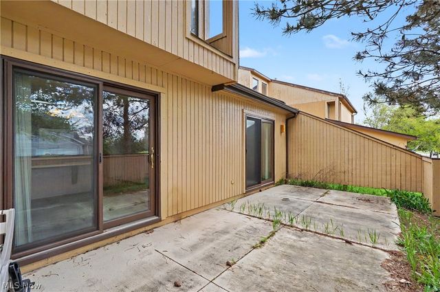 1416 Loop Road, Kent, OH 44240