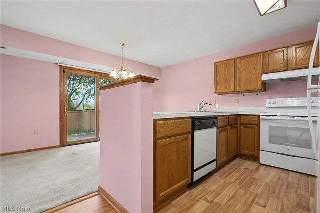 1416 Loop Road, Kent, OH 44240