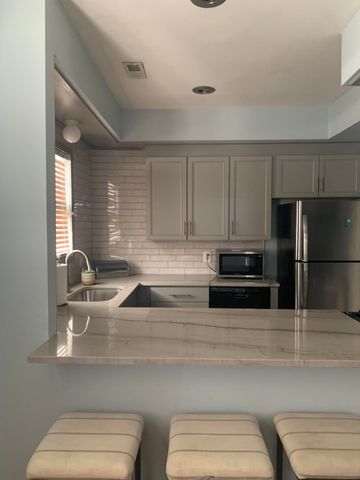 133 Bogard Street B, Charleston, SC 29403