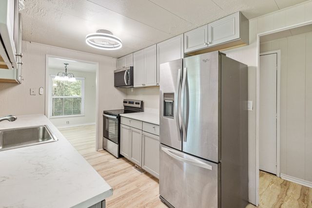 110 W Shadowwood Street, Gun Barrel City, TX 75156