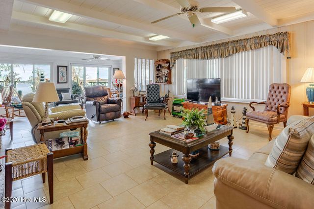 26 Chadwick Place Drive, Elizabethtown, NC 28337