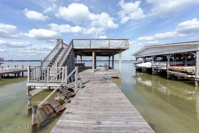 26 Chadwick Place Drive, Elizabethtown, NC 28337