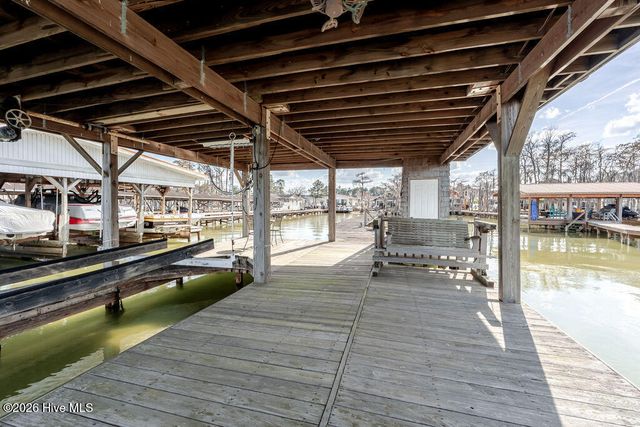 26 Chadwick Place Drive, Elizabethtown, NC 28337