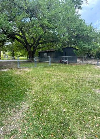 131 N Aracobra St Street, Sulphur, LA 70663