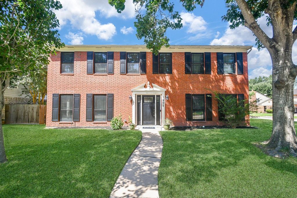 1902 Old Dixie Drive, Richmond, TX 77406