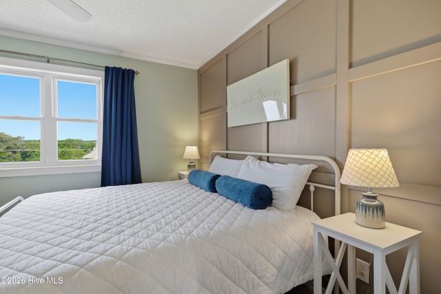 1004 Carolina Beach Avenue S C5, Carolina Beach, NC 28428