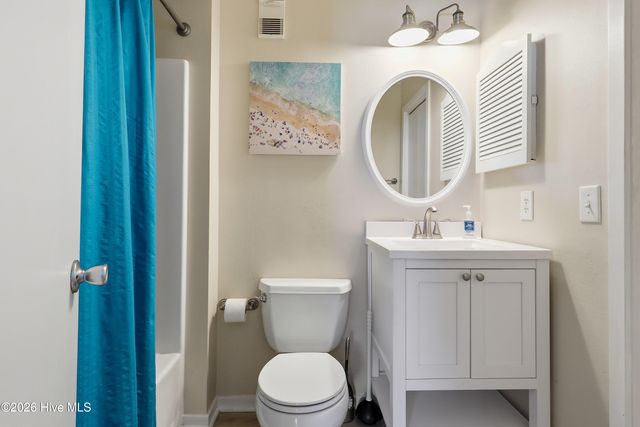 1004 Carolina Beach Avenue S C5, Carolina Beach, NC 28428