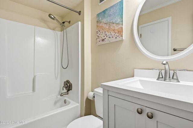 1004 Carolina Beach Avenue S C5, Carolina Beach, NC 28428