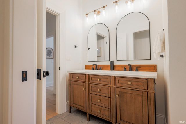 1436 Fayetteville Owen Road, Bedford, IN 47421