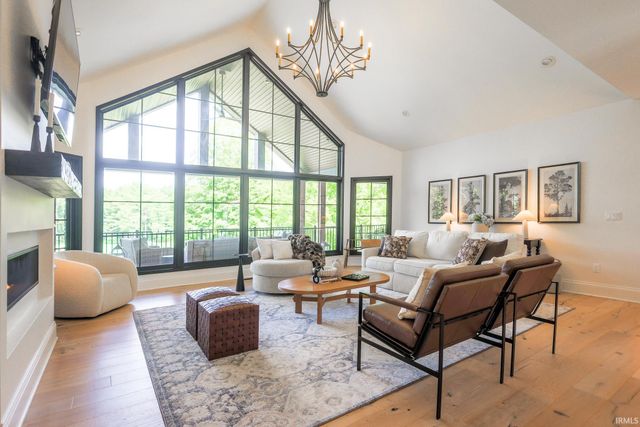 1436 Fayetteville Owen Road, Bedford, IN 47421