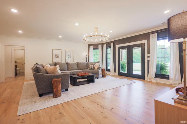 1436 Fayetteville Owen Road, Bedford, IN 47421