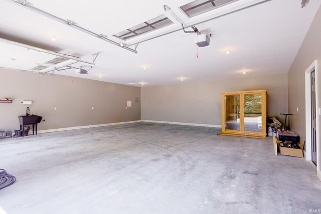 1436 Fayetteville Owen Road, Bedford, IN 47421