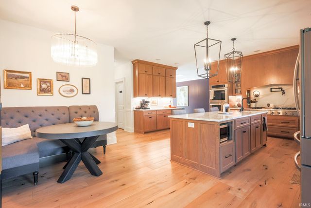 1436 Fayetteville Owen Road, Bedford, IN 47421